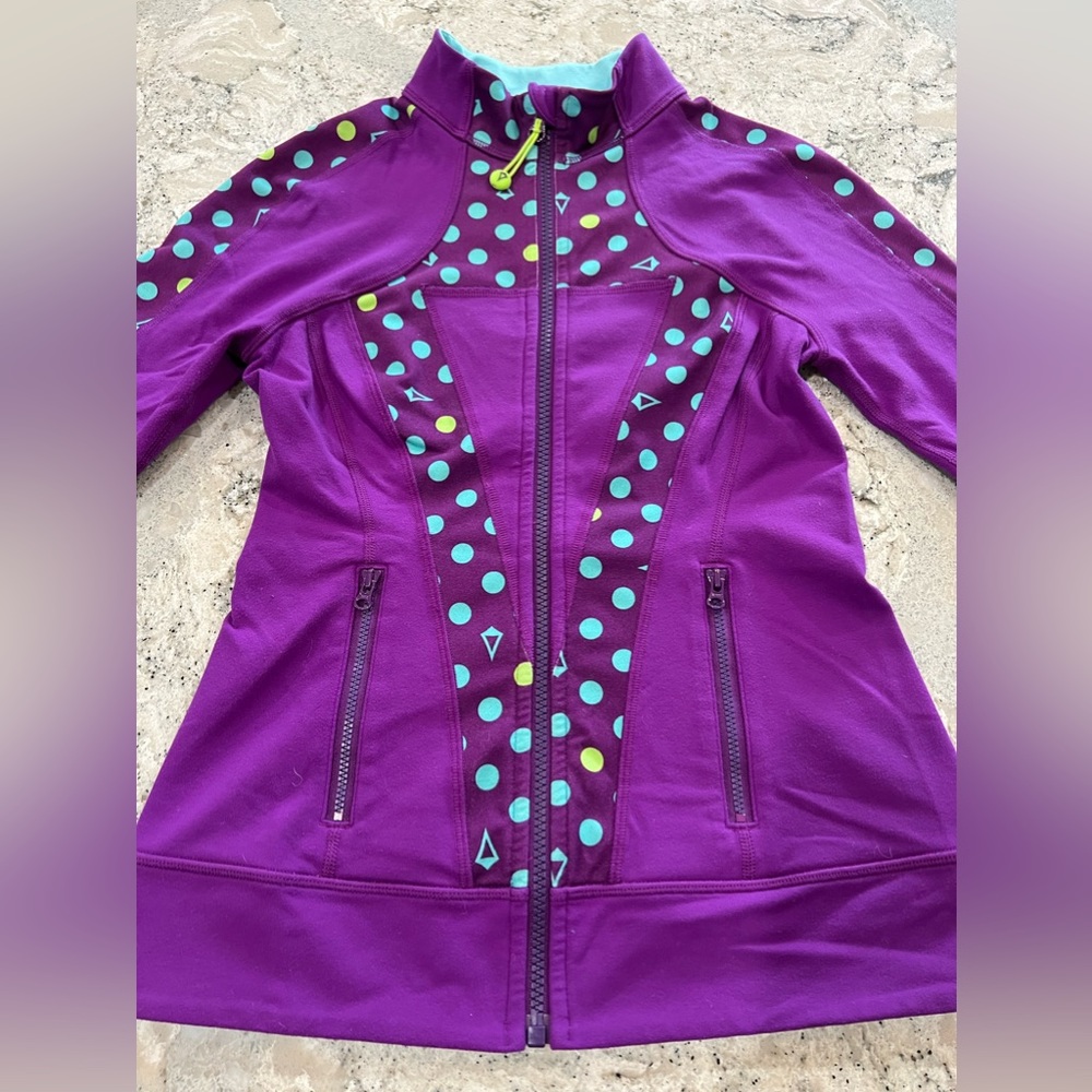 Ivivva kids Lululemon jacket size 12